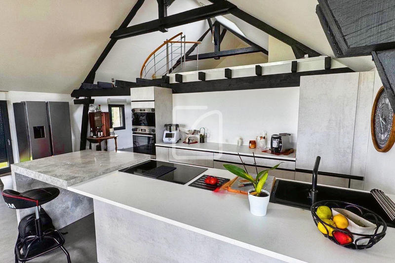 Maison - 135 m² - 7 pièces