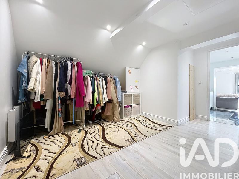 Maison - 152 m² - 7 pièces