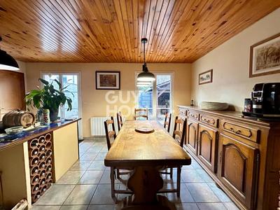 Maison - 91 m² - 5 pièces