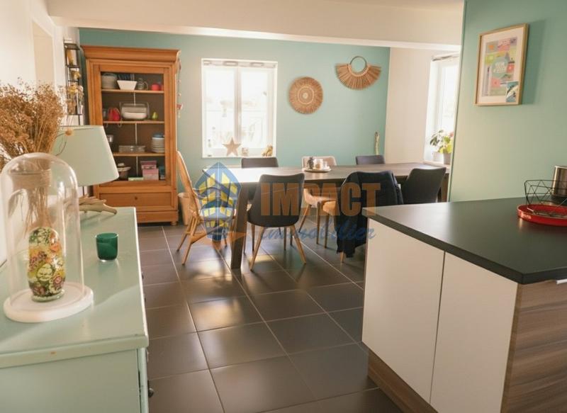 Maison - 84 m² - 3 pièces