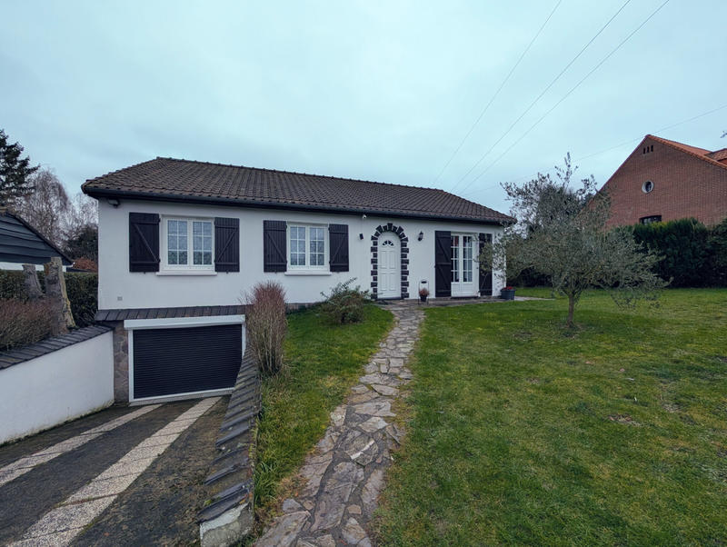 Maison - 104 m² - 5 pièces