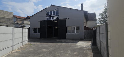 Local commercial - 317 m²