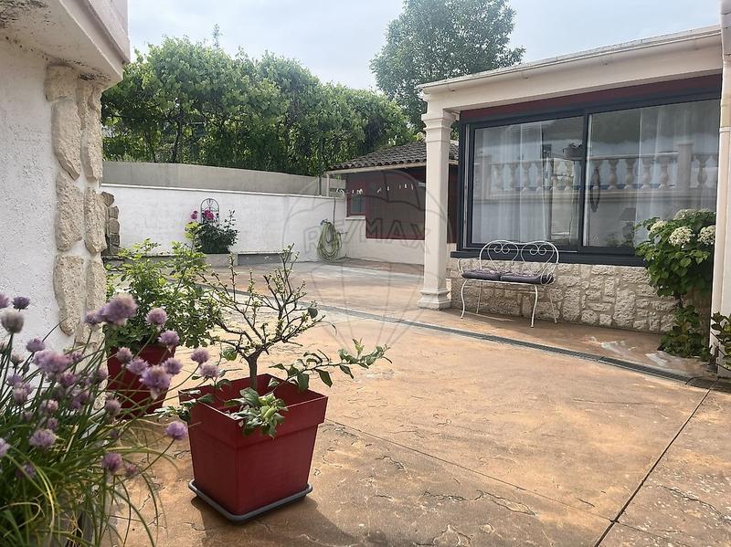 Villa - 136 m² - 6 pièces