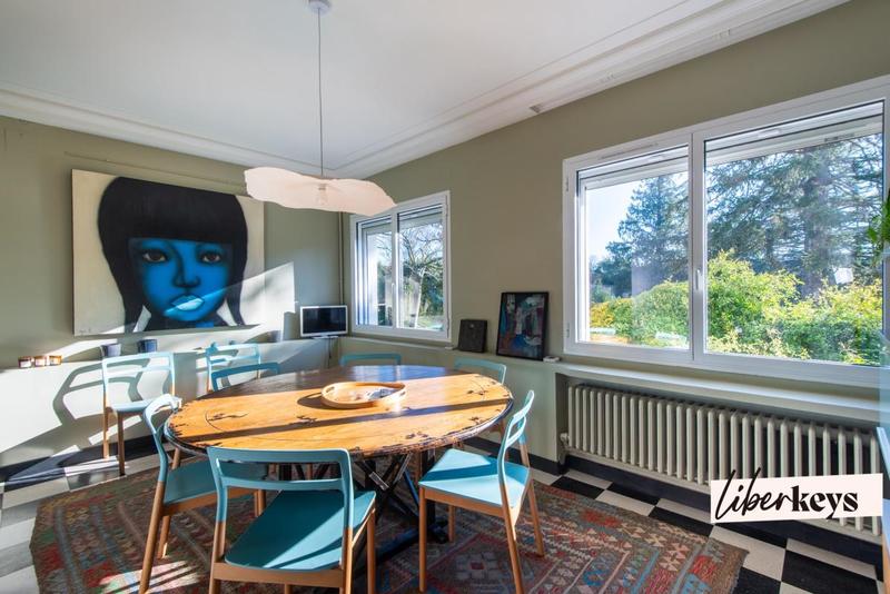 Maison - 195 m² - 6 pièces