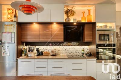 Appartement - 77 m² - 4 pièces