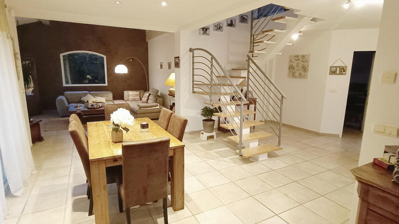 Maison - 149 m² - 6 pièces