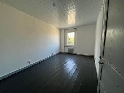 Maison - 104 m² - 4 pièces