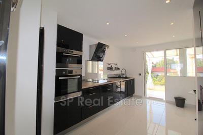 Appartement - 94 m² - 3 pièces