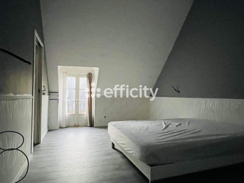 Maison - 102 m² - 5 pièces