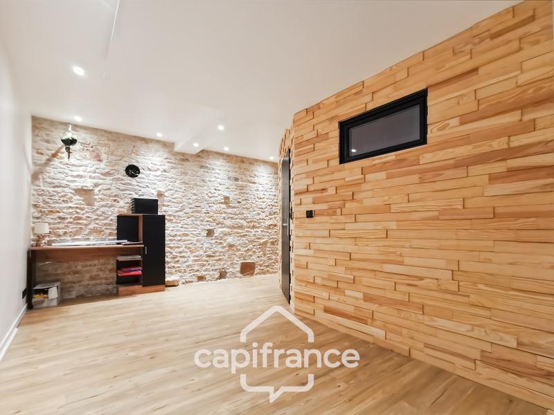 Maison de village - 201 m² - 10 pièces