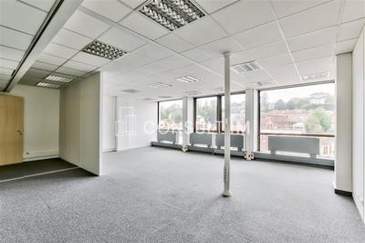 Bureau - 390 m²