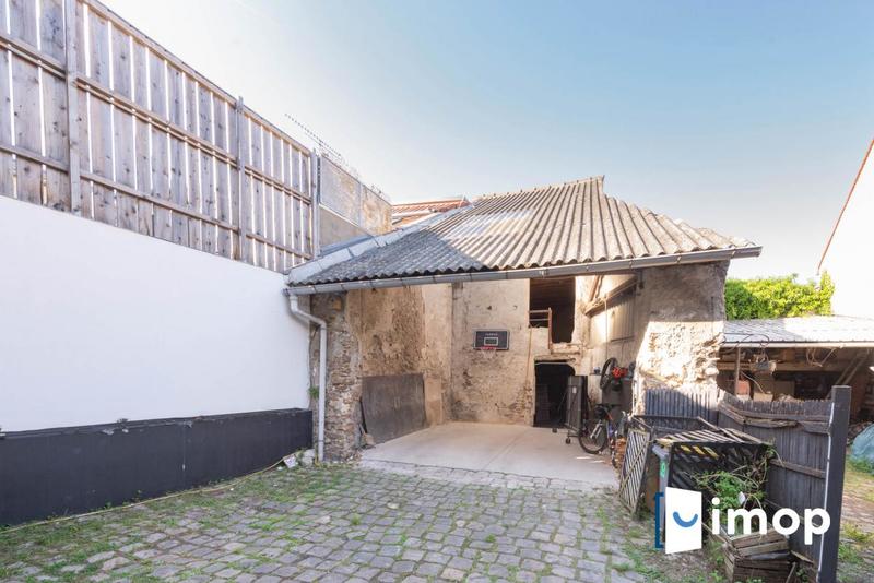 Maison - 100 m² - 6 pièces