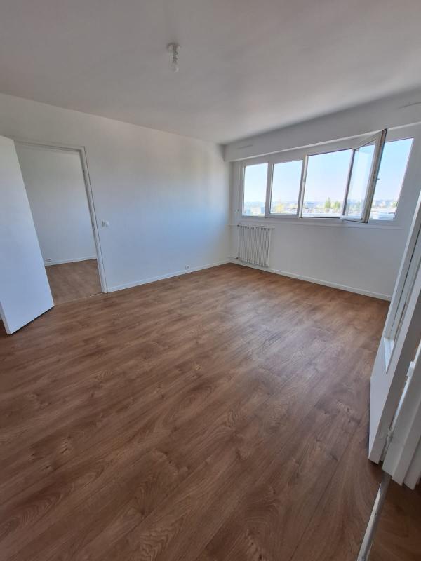 Appartement ancien - 43 m² - 2 pièces