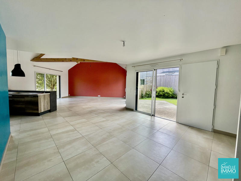 Maison - 137 m² - 5 pièces