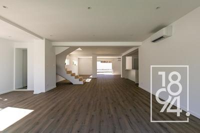 Villa - 190 m² - 6 pièces