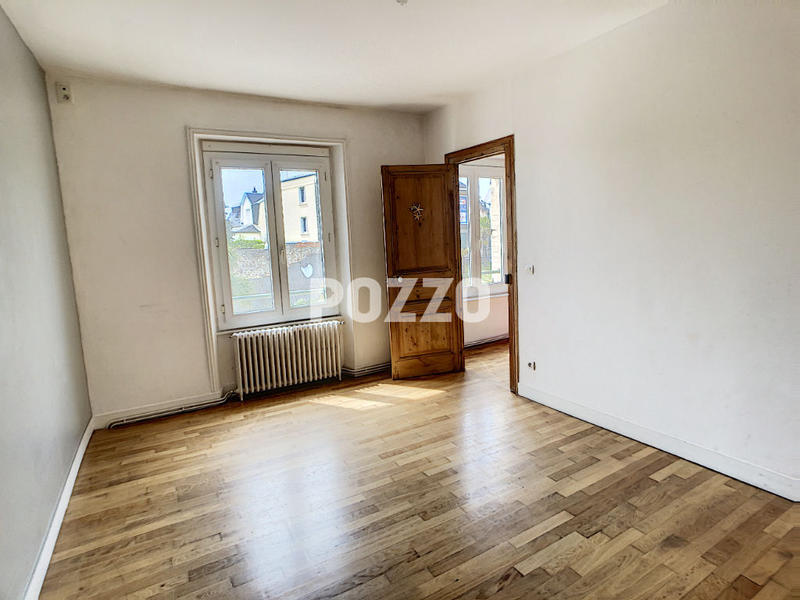 Appartement - 146 m² - 7 pièces