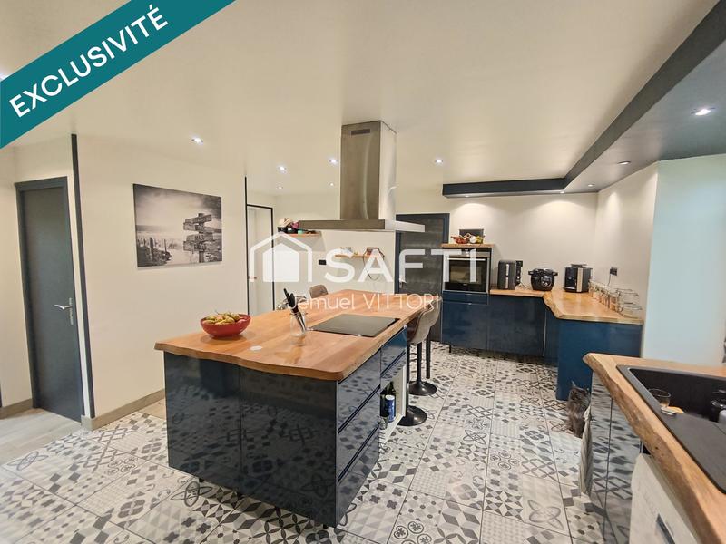 Maison - 155 m² - 6 pièces