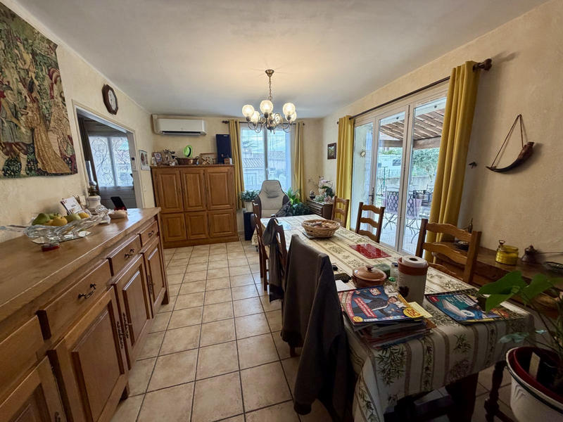 Maison - 96 m² - 5 pièces