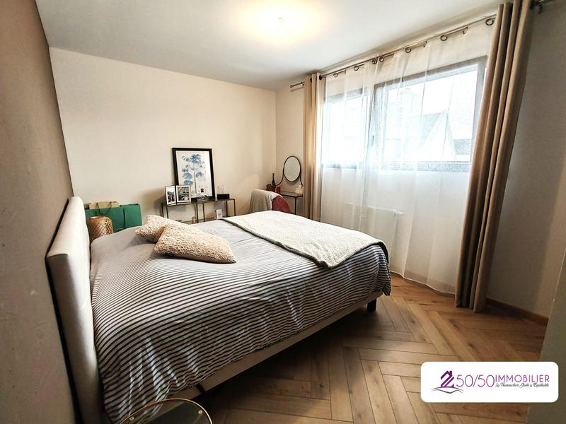 Maison contemporaine - 177 m² - 6 pièces