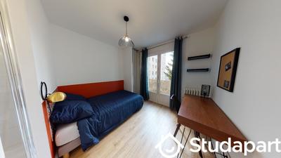 Chambre - 13 m² - 1 pièce