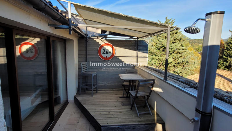 Maison - 134 m² - 8 pièces