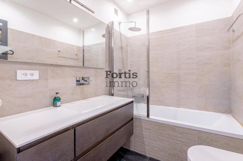 Appartement - 108 m² - 4 pièces