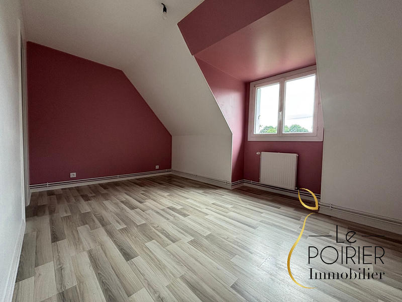 Maison - 104 m² - 6 pièces