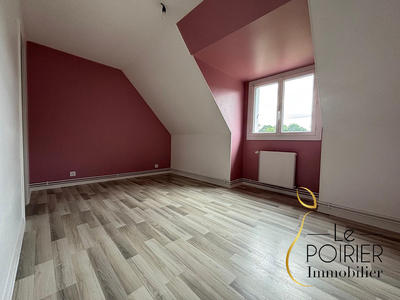 Maison - 104 m² - 6 pièces