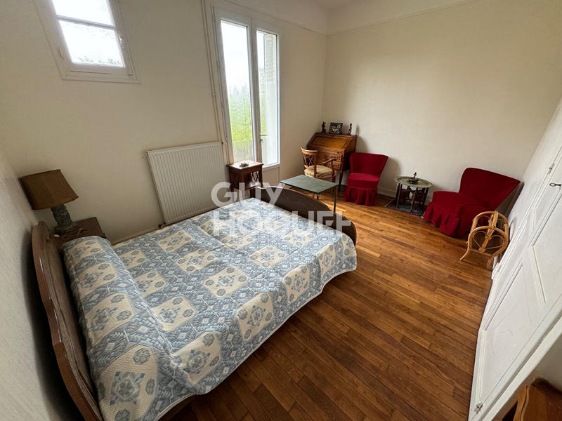 Maison - 200 m² - 8 pièces