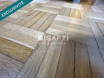 Appartement - 85 m² - 5 pièces