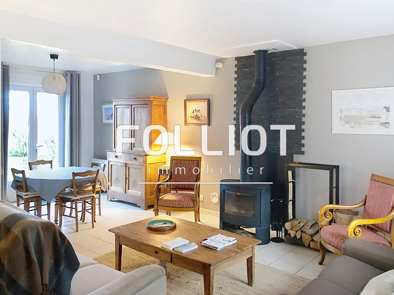 Maison - 98 m² - 5 pièces