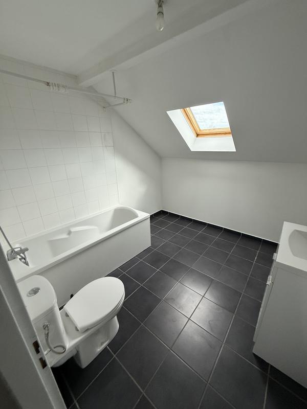 Maison - 94 m² - 5 pièces