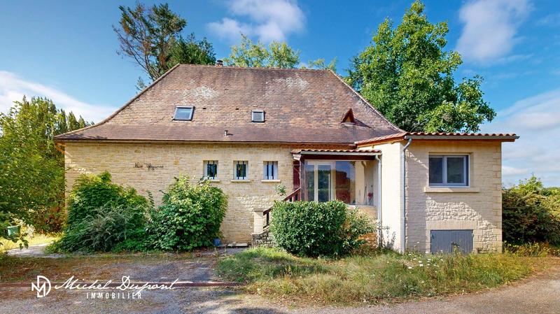 Maison - 153 m² - 8 pièces