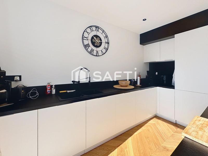 Maison - 160 m² - 7 pièces