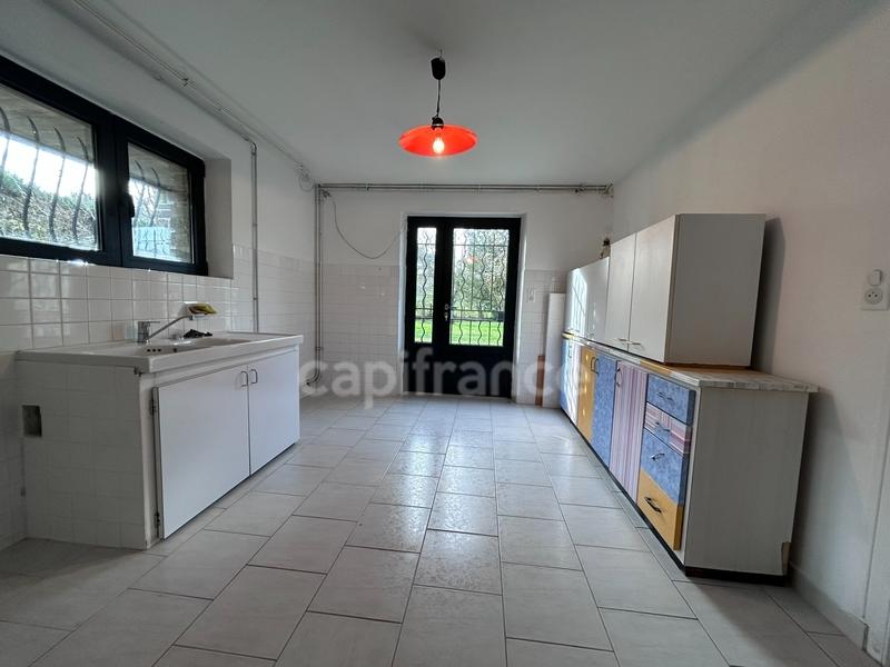 Maison - 212 m² - 5 pièces