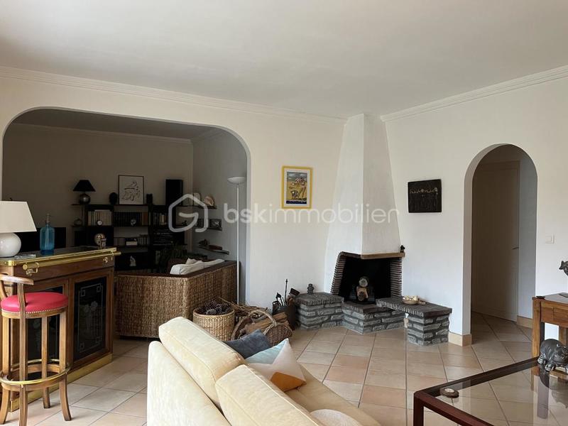 Maison - 158 m² - 7 pièces