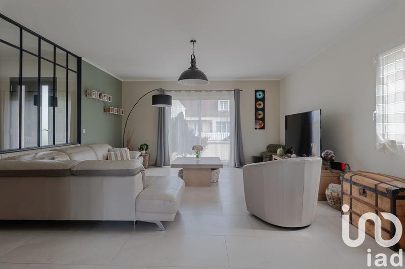 Maison - 145 m² - 6 pièces