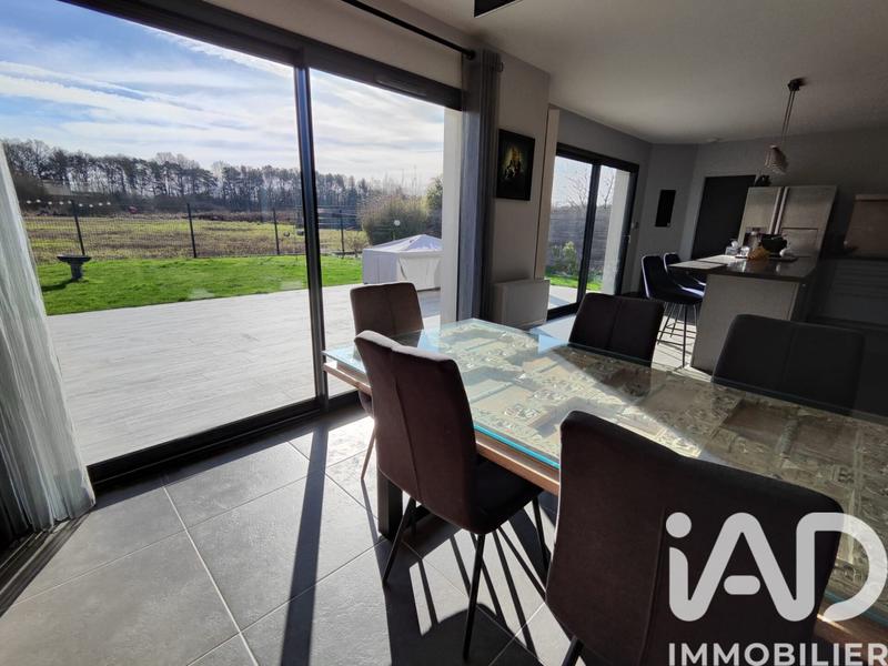 Maison - 142 m² - 5 pièces