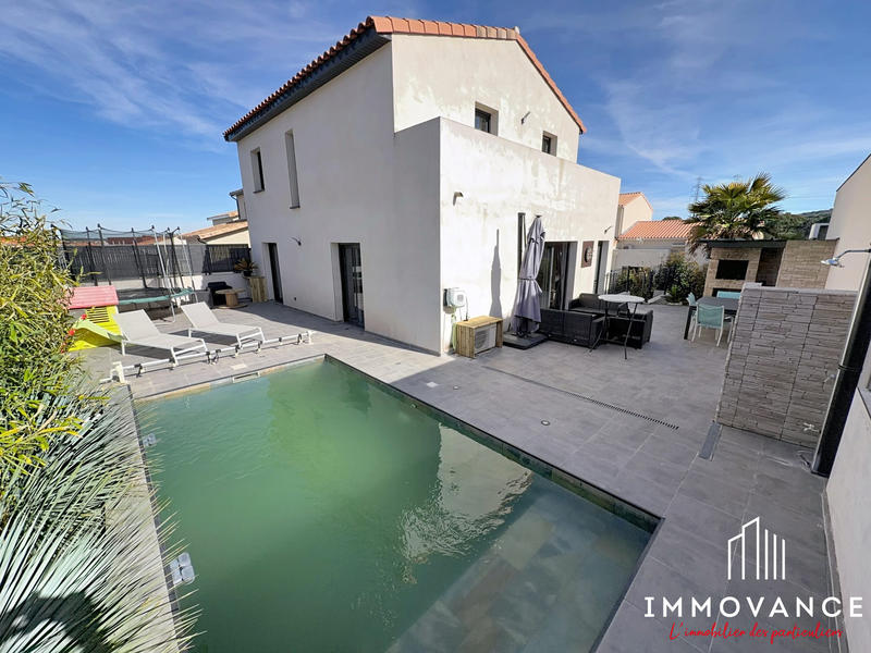 Villa - 121 m² - 6 pièces