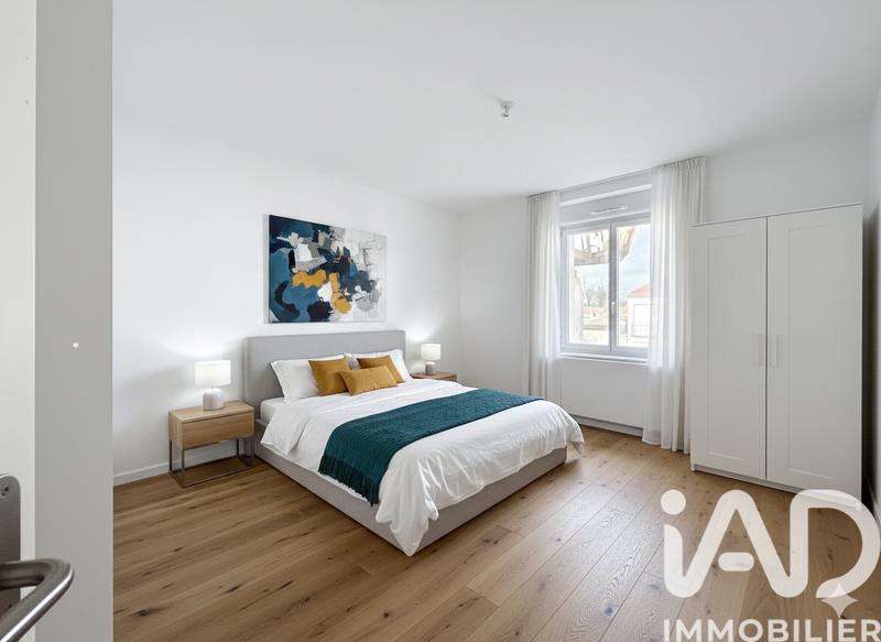 Maison - 186 m² - 5 pièces