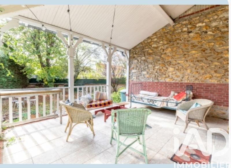 Maison - 176 m² - 7 pièces