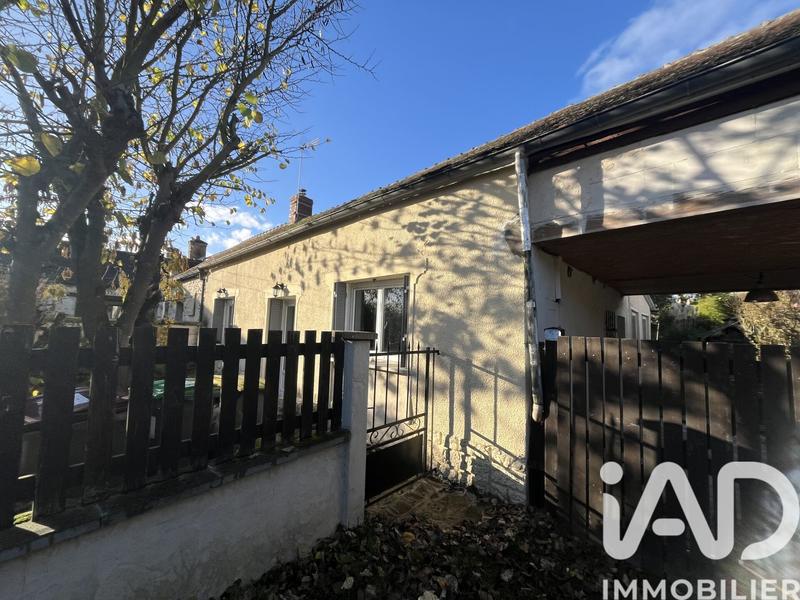 Maison - 98 m² - 4 pièces