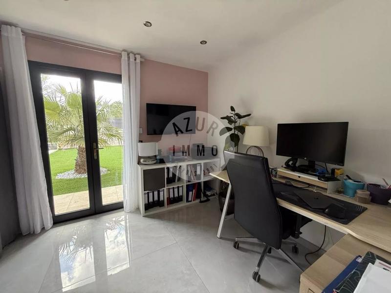 Villa - 160 m² - 6 pièces