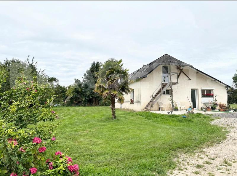 Maison - 314 m² - 11 pièces