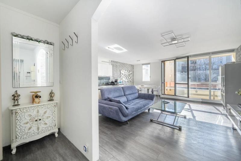 Appartement - 88 m² - 4 pièces