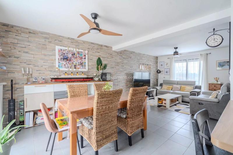 Maison - 120 m² - 6 pièces