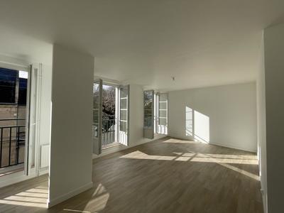 Appartement - 87 m² - 4 pièces