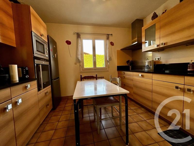 Maison - 82 m² - 4 pièces