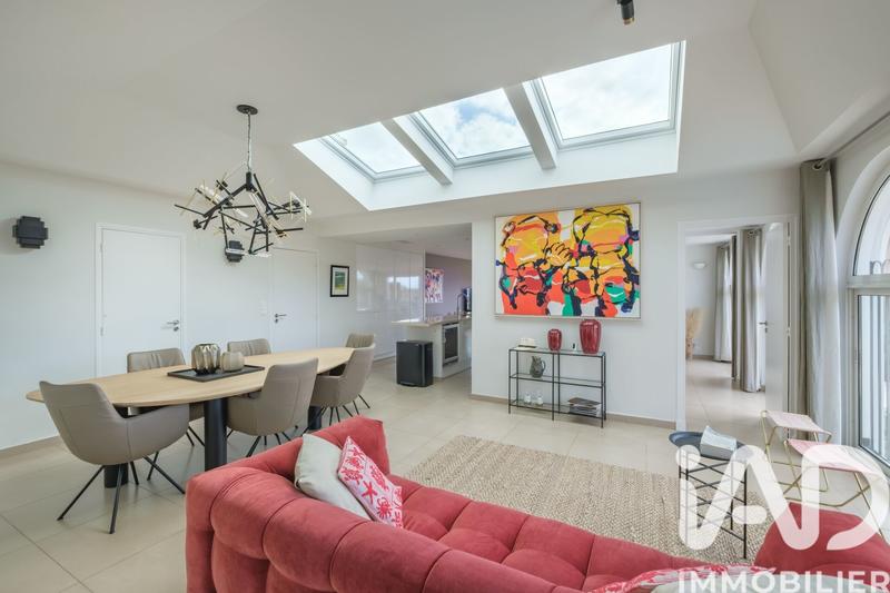 Maison - 161 m² - 5 pièces