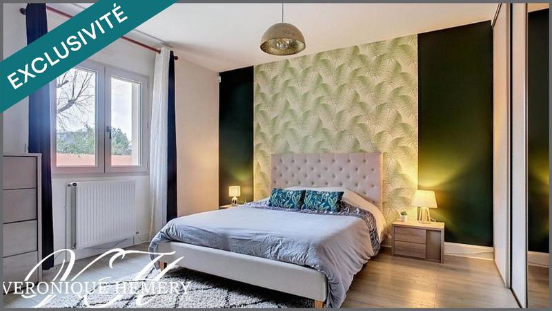 Maison - 245 m² - 6 pièces